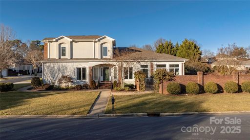 Previously sold for $855,000