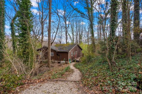 66 Hemlock Street sold home in Mount Royal, Arden, NC