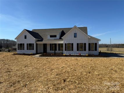 2906 Lathan Road sold home in Appaloosa Pointe, Monroe, NC