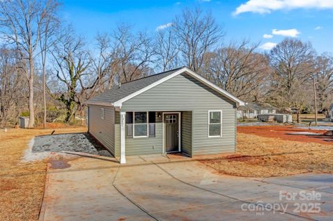 1455 Southwest Boulevard sold home in Meadowbrook Acres, Newton, NC