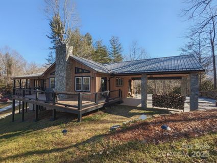 600 Pinewood Drive sold home in Pine Wood Heights, Waynesville, NC