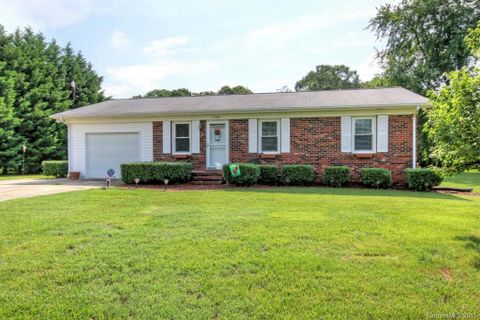 104 Dunlap Loop