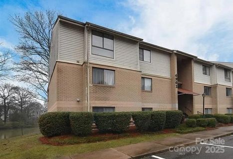 4902 Spring Lake Drive E sold home in Watermark, Charlotte, NC