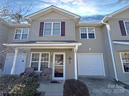 226 Farington Circle