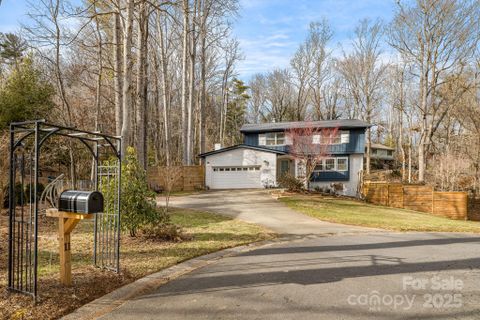 11 Crestbrook Drive sold home in St Andrews, Arden, NC