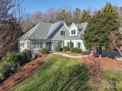 27 Bideford Row sold home in Devonshire, Asheville, NC