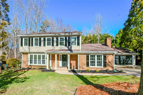 805 Bent Wood Court