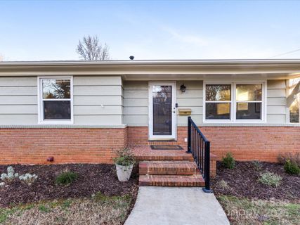 1908 Starbrook Drive