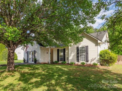 110 Hawks Nest Drive