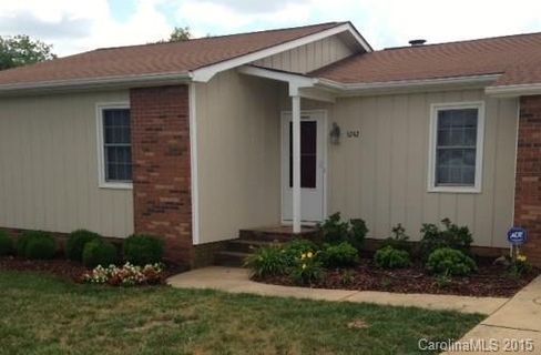 3242 Farm Lake Drive