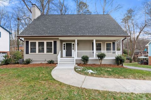 3438 Scarsborough Drive sold home in Sherwood Forest, Winston Salem, NC