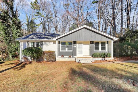 4321 Gillespie Court sold home in Robinhood Woods, Charlotte, NC