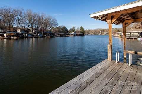680 Lake Head Road sold home in Tillery Beach, Norwood, NC