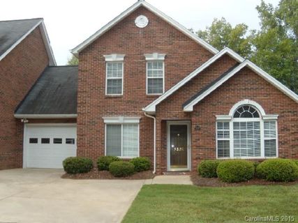 1326 Hot Springs Terrace