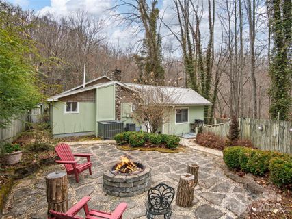 897 Dark Ridge Road sold home in Scotts Creek, Sylva, NC