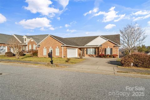 424 Huntington Woods Street sold home in Huntington Woods, Lenoir, NC
