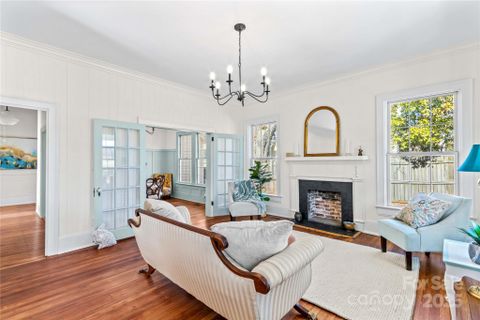 506 S Church Street sold home in West Square Historical, Salisbury, NC