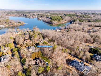 8113 Bay View Lane sold home in River Lakes, Belmont, NC