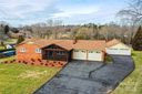 5513 Suttlemyre Lane sold home in Hickory, SC