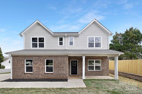 14309 King Eider Drive sold home in Wing Pointe, Charlotte, NC