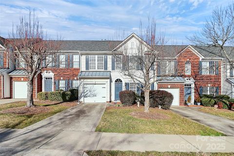6019 Queens Walk Court sold home in Glen Laurel, Fort Mill, SC