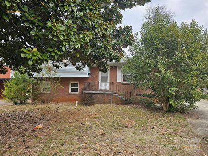 3219 Sutton Drive