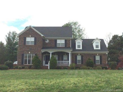 1215 Greenheather Drive