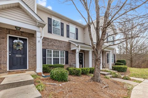 3028 Summerfield Ridge Lane sold home in Summerfield Townhomes, Matthews, NC
