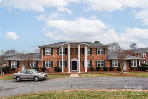 904 Mcalway Road B sold home in Mcalway Manor, Charlotte, NC
