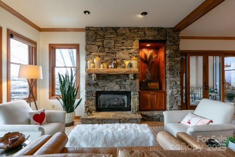 61 Spring Rock Road A/4