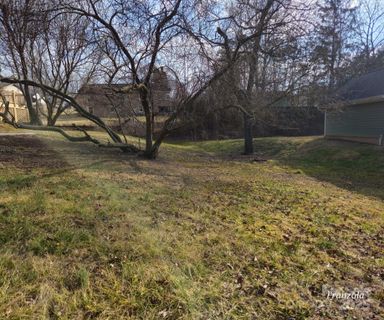 00000 Lamar Avenue
