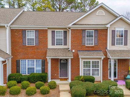 8065 Stoneham Court