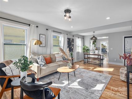 55 Middlemont Avenue sold home in Horney Heights, Asheville, NC