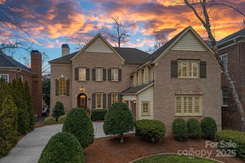 8908 Heydon Hall Circle