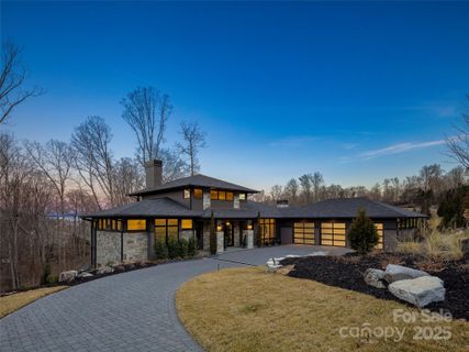 454 Walnut Valley Parkway