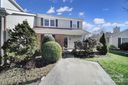6815 Cabot Circle sold home in Charlotte, SC