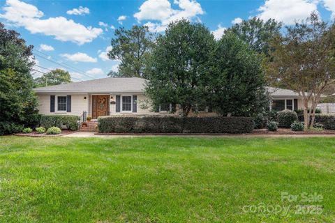 1101 S Wendover Road sold home in Wendover Hills, Charlotte, NC