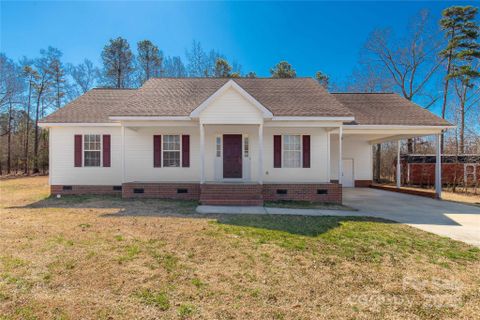 2070 Hunters Ridge Road sold home in Hunters Ridge, Lancaster, SC