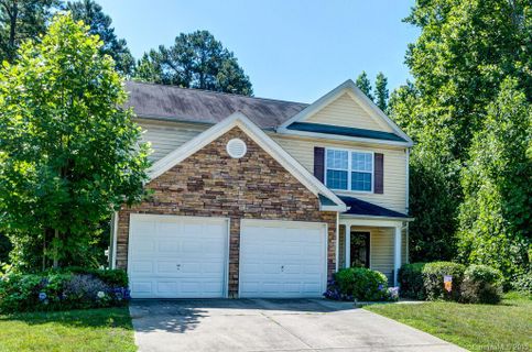 2041 Waters Trail Drive sold home in The Woodlands, Charlotte, NC