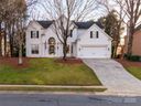 12813 Angel Oak Drive sold home in Huntersville, SC