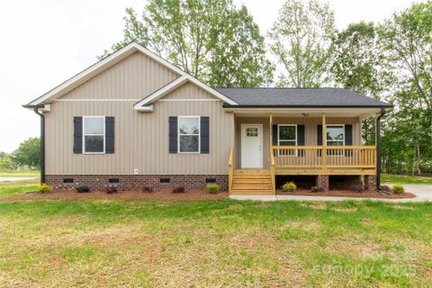 1323 Mack Drive sold home in Timbercrest, Mcconnells, SC