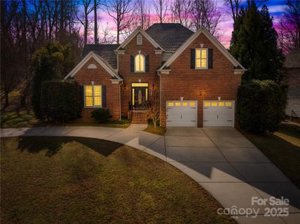 8020 Harrington Woods Road