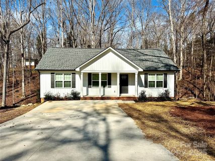 514 Meadowrock Drive sold home in Woodcrest, Albemarle, NC