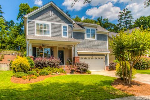7312 Cascading Pines Drive sold home in Trailridge, Tega Cay, SC
