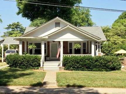 203 N Central Avenue sold home in Downtown, Belmont, NC