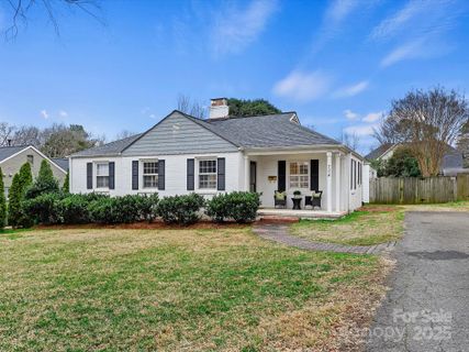 734 Poindexter Drive