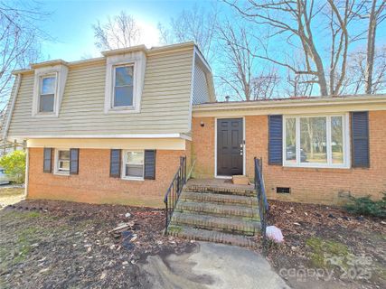 6715 Olde Savannah Road sold home in Olde Savannah, Charlotte, NC