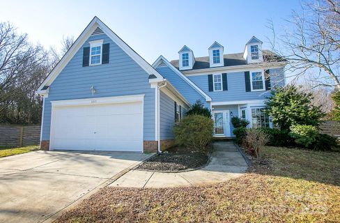 10305 Ainslie Court