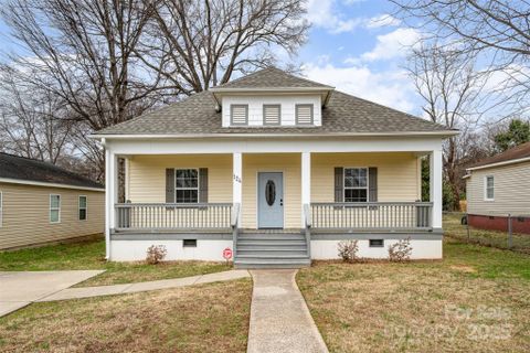 124 Lakewood Avenue sold home in Central Place, Charlotte, NC
