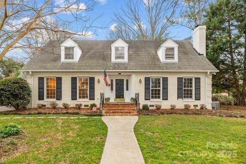 3107 Cloverfield Road